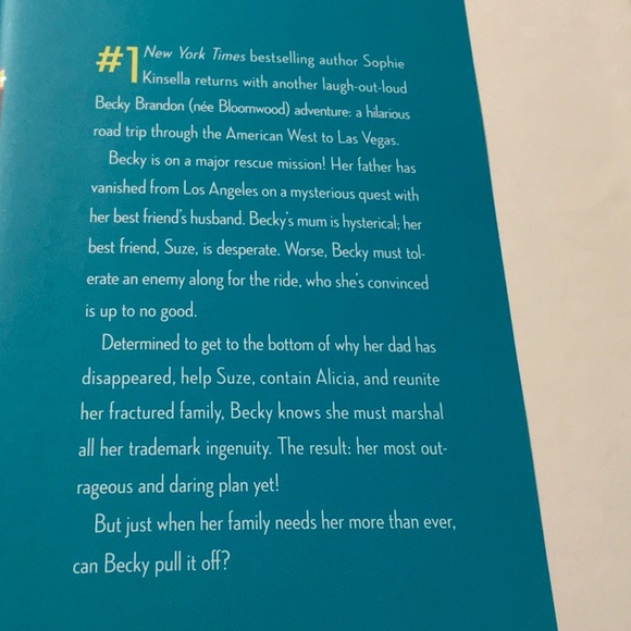 NWT,Hardcover, Shopaholic to the Rescue,by Sophie Kinsella, SHOPAHOLIC SERIES - Picture 6 of 8